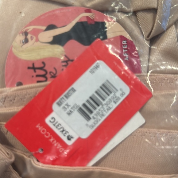 NWT SPANX BOOTY BOOST  W REMOVABLE PADS - Picture 9 of 9